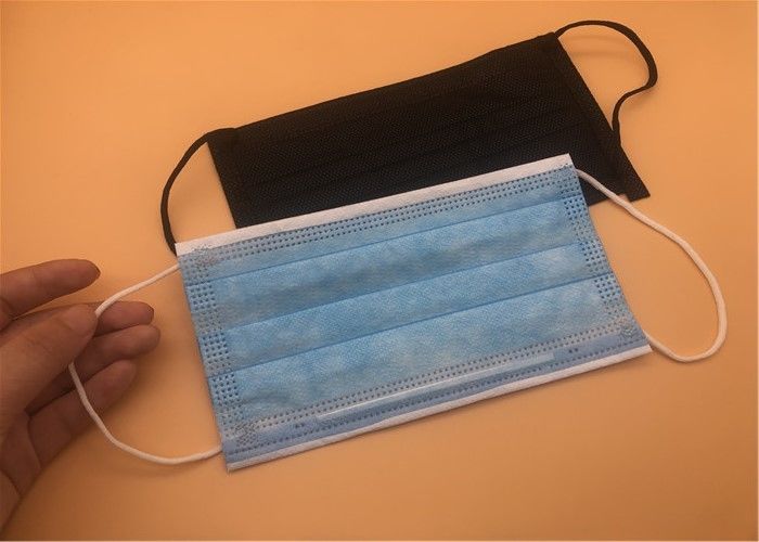 Farbe fertigte die 3 Falten-chirurgische Masken-einzelne Gebrauchs-Staub-Verhinderungs-einfache das Tragen besonders an